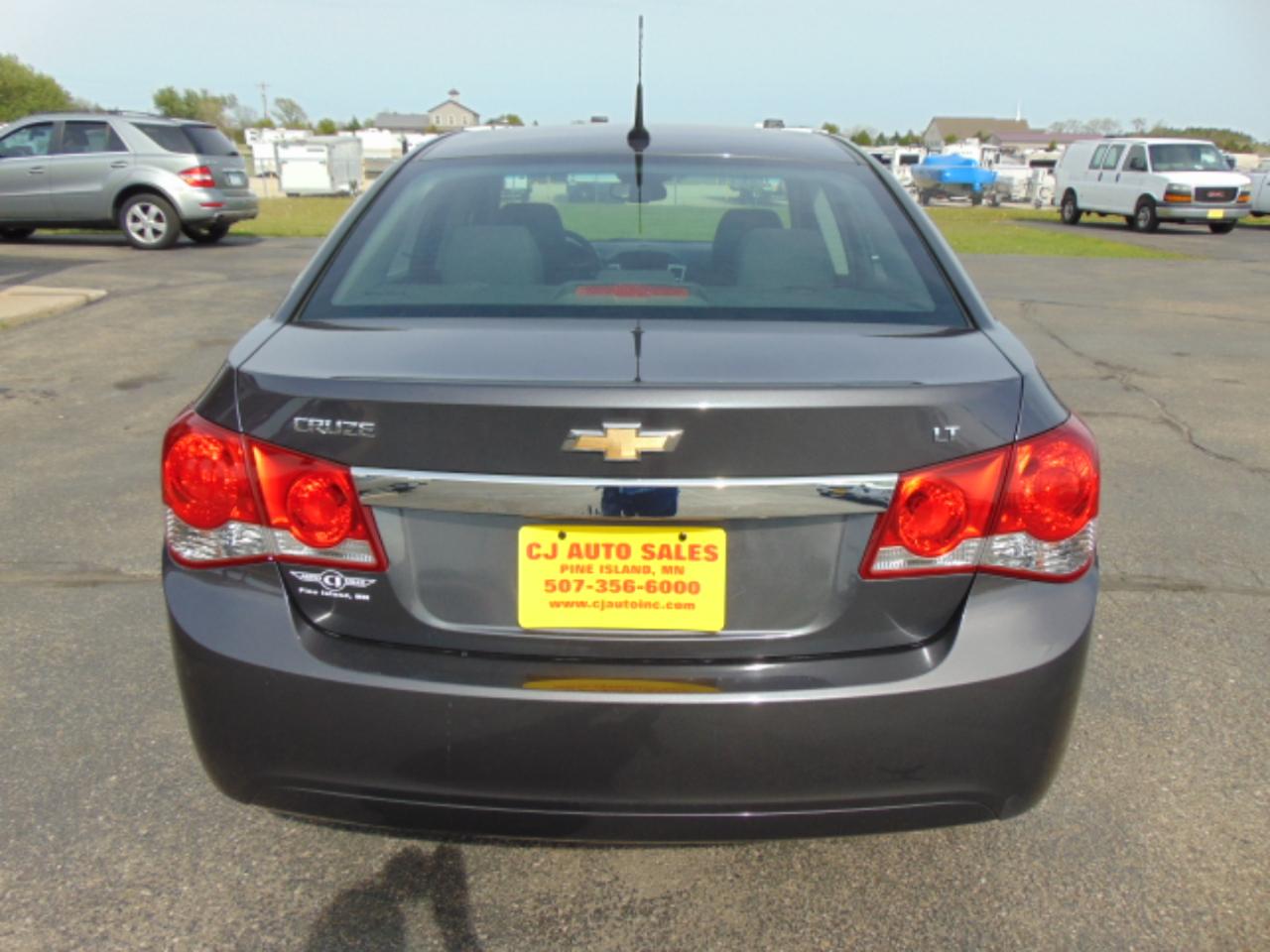 Chevrolet Cruze 1LT 2011