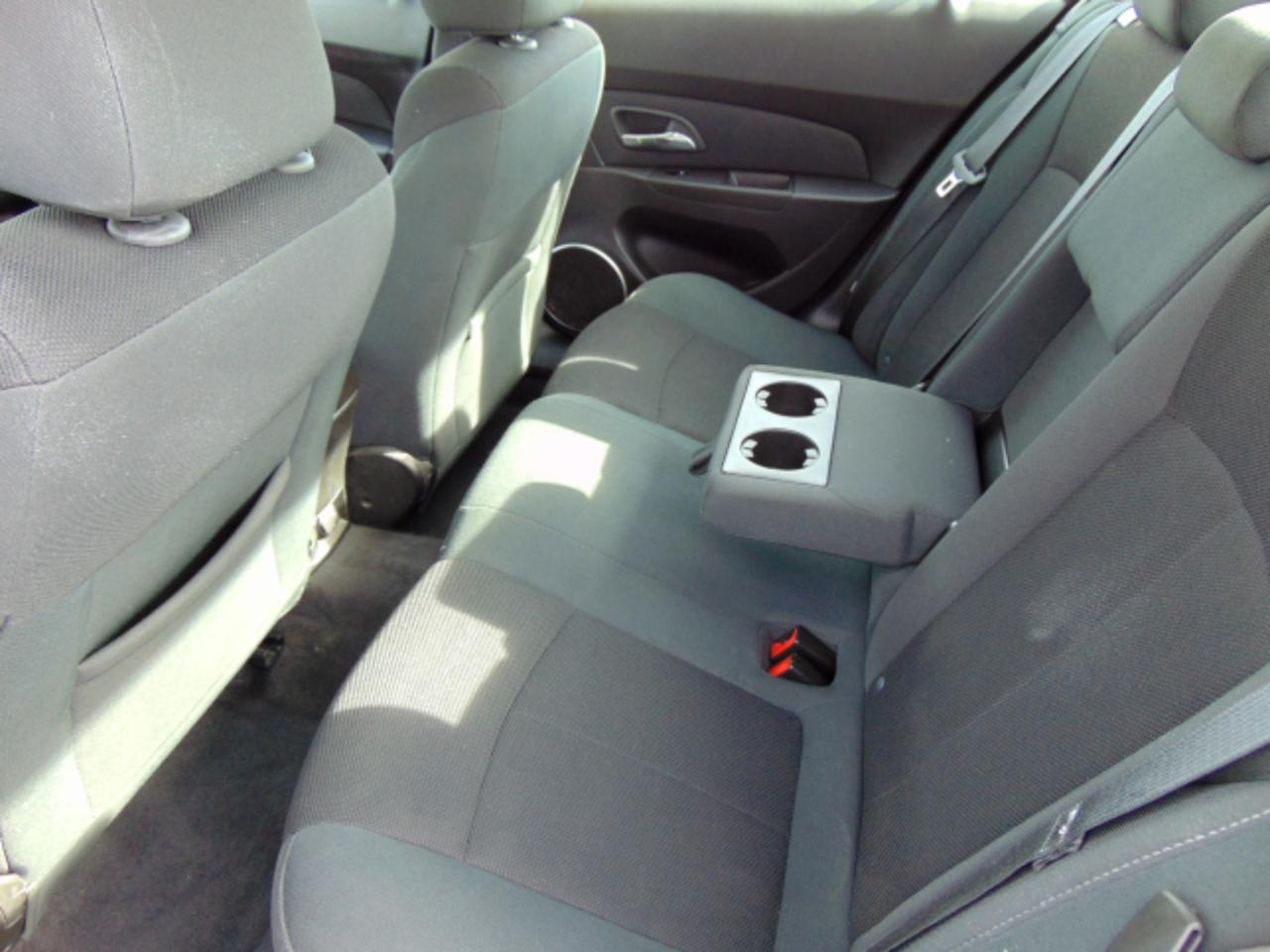 Chevrolet Cruze 1LT 2011