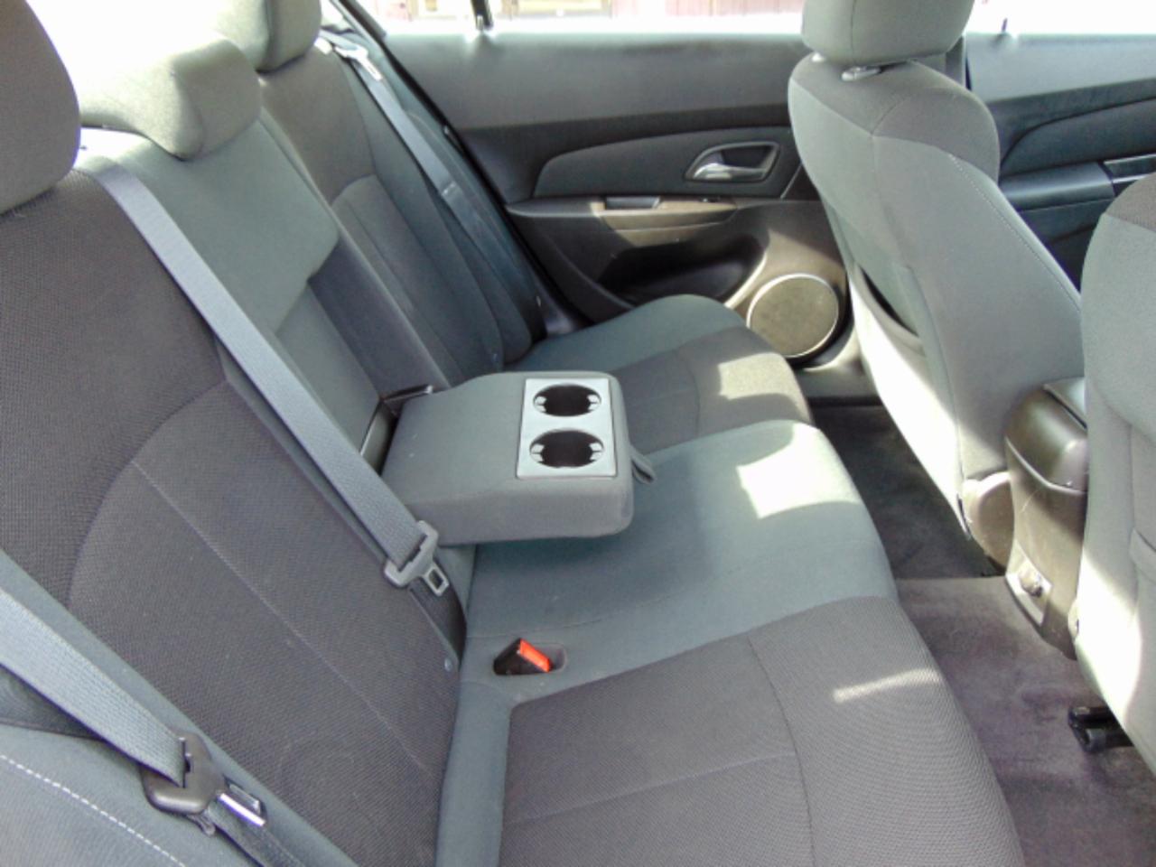 Chevrolet Cruze 1LT 2011