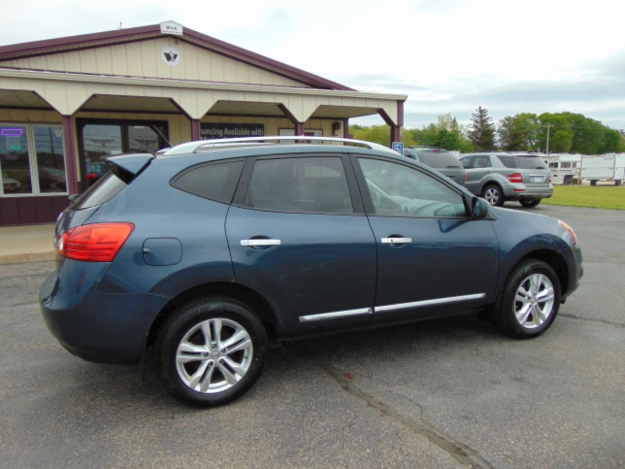 Nissan Rogue SV AWD 2013