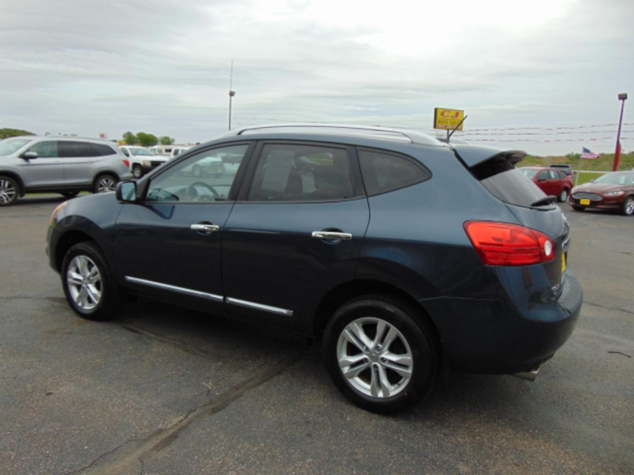 Nissan Rogue SV AWD 2013