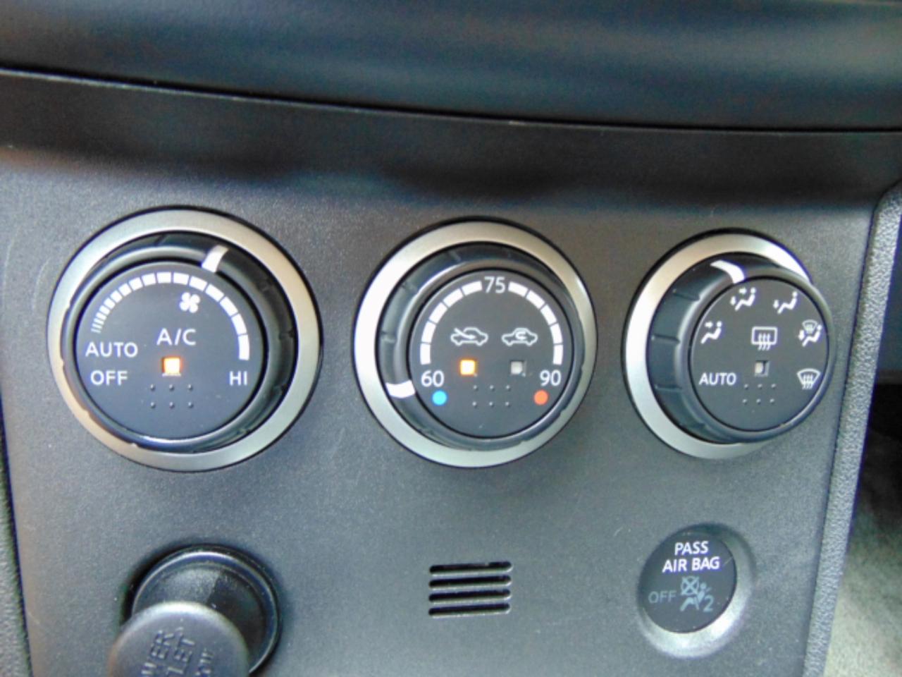 Nissan Rogue SV AWD 2013