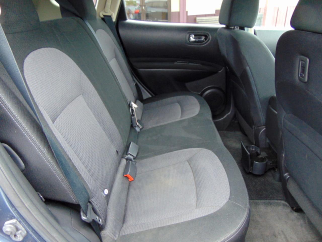 Nissan Rogue SV AWD 2013