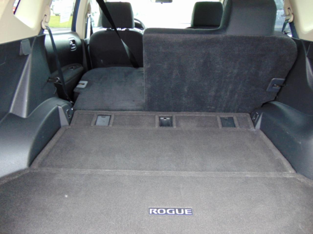 Nissan Rogue SV AWD 2013