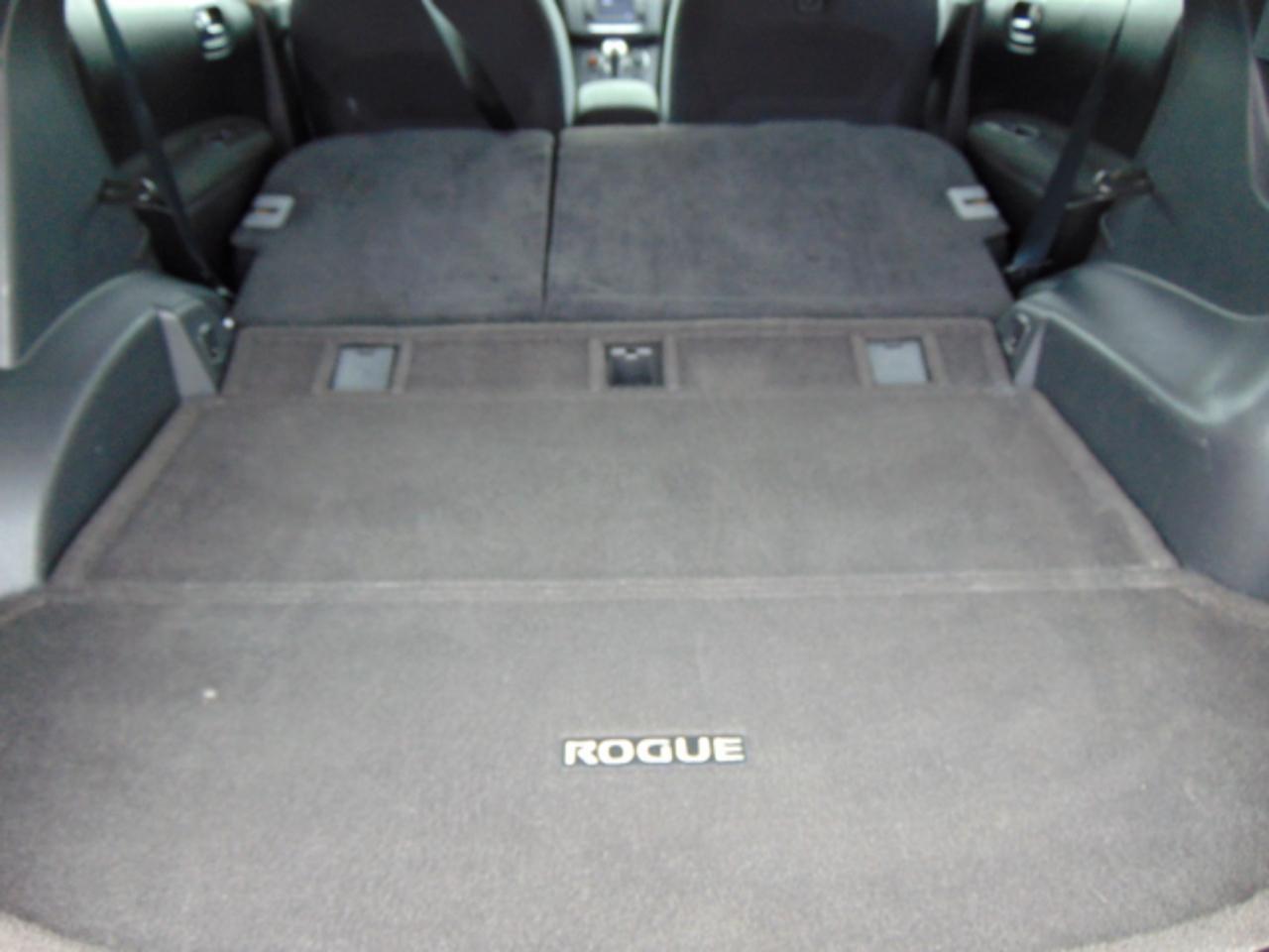 Nissan Rogue SV AWD 2013