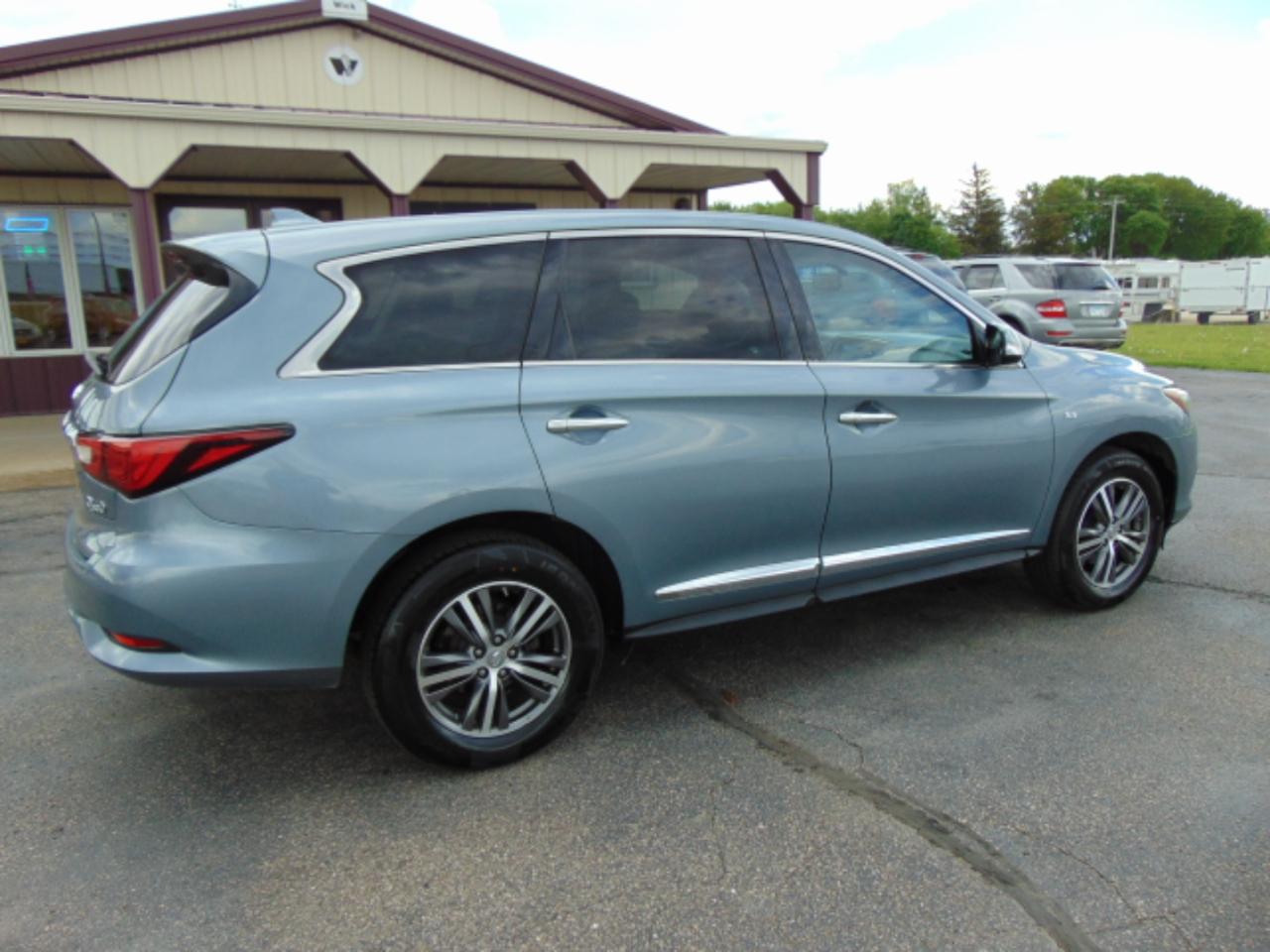 Infiniti QX60 Base AWD 2016