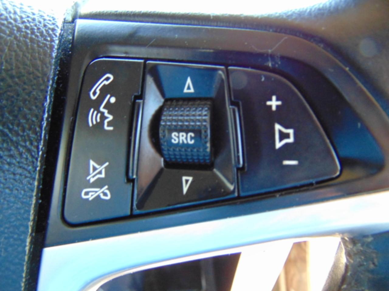 Buick Verano Base 2013