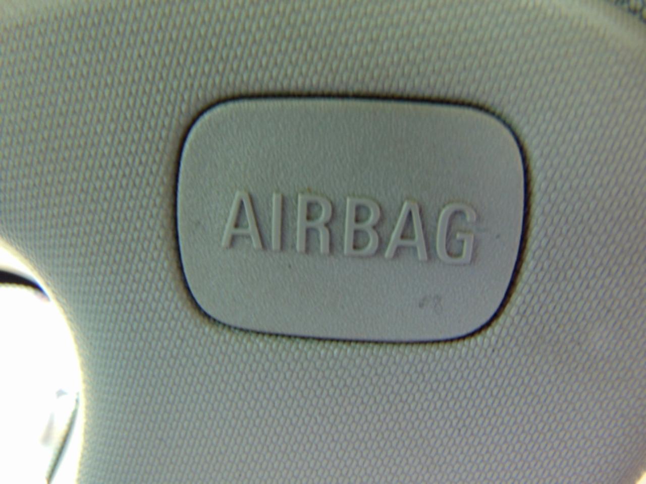 Buick Verano Base 2013