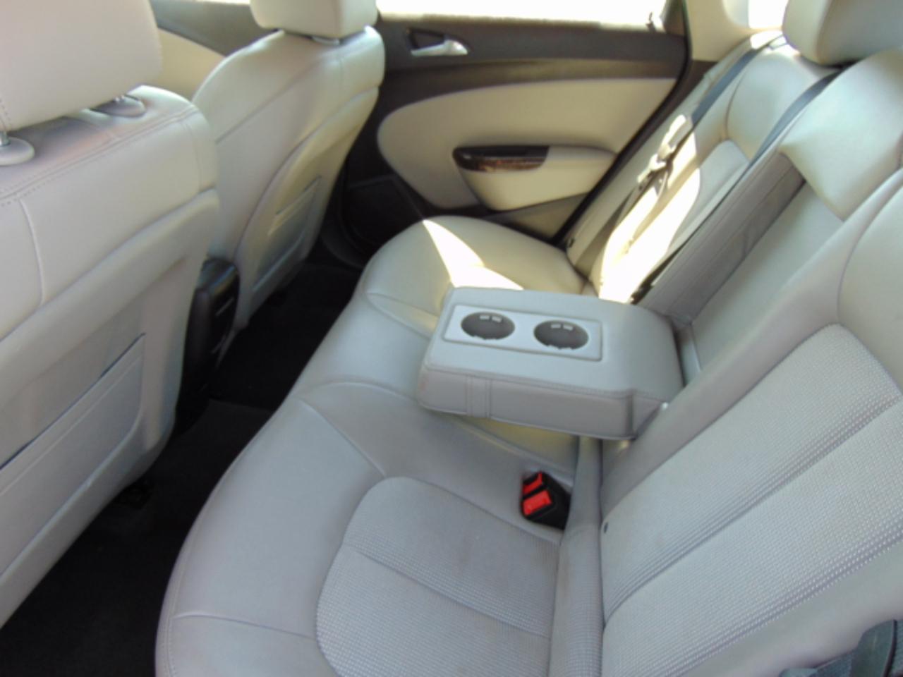 Buick Verano Base 2013
