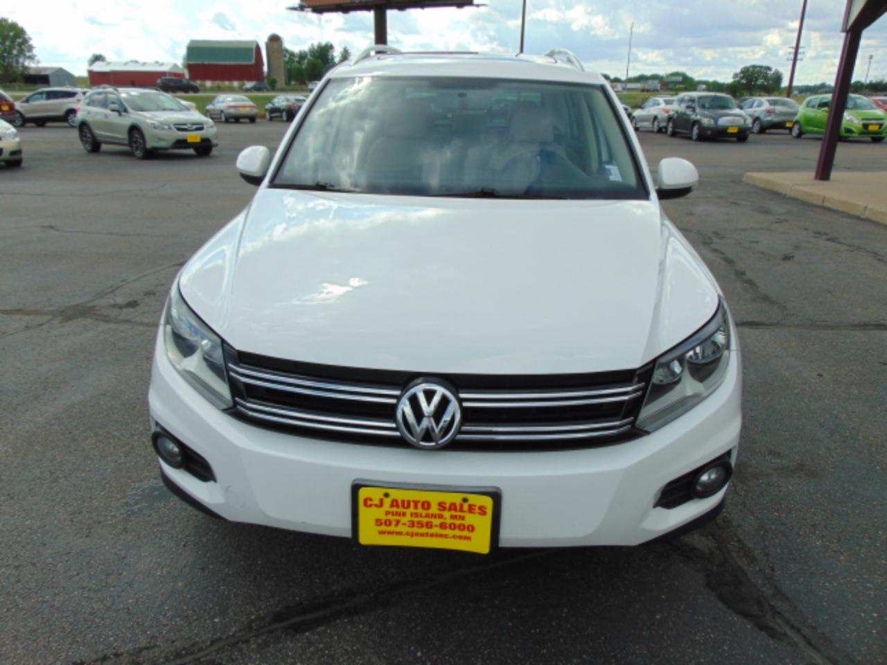 Volkswagen Tiguan  2012