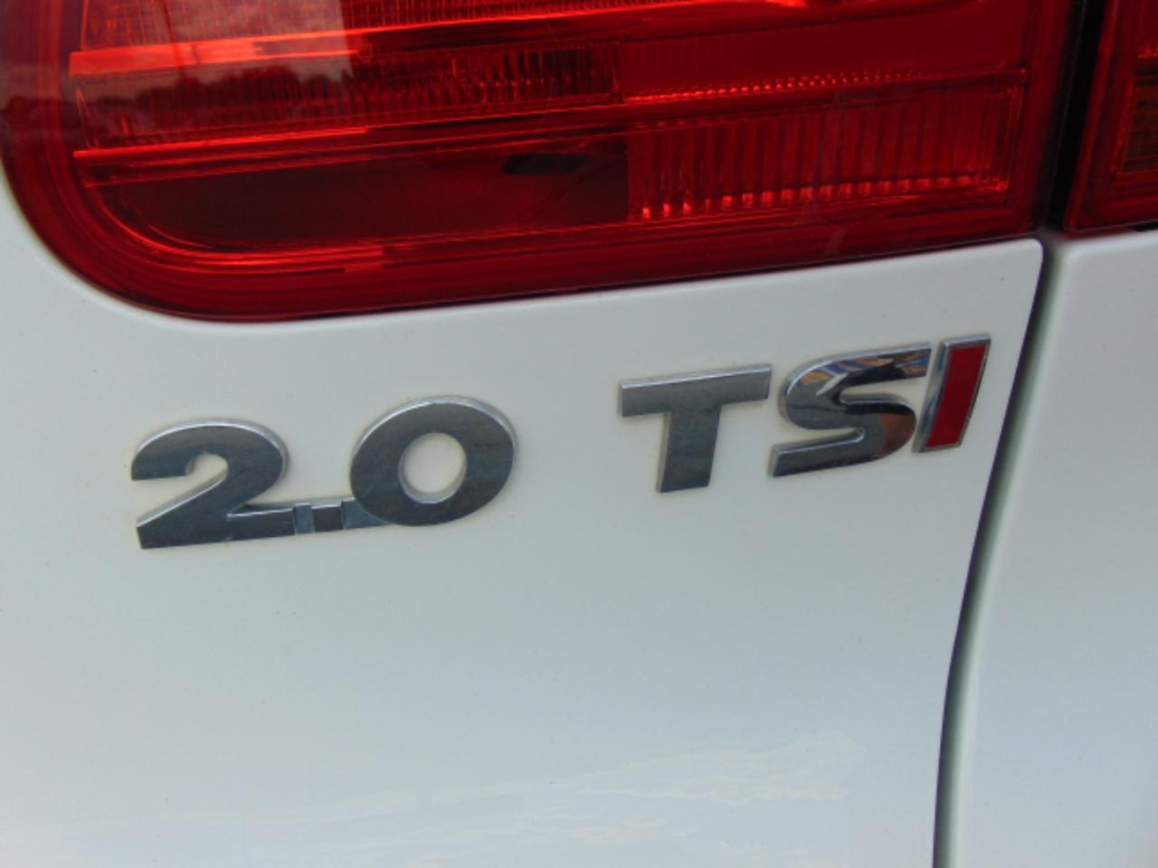 Volkswagen Tiguan  2012