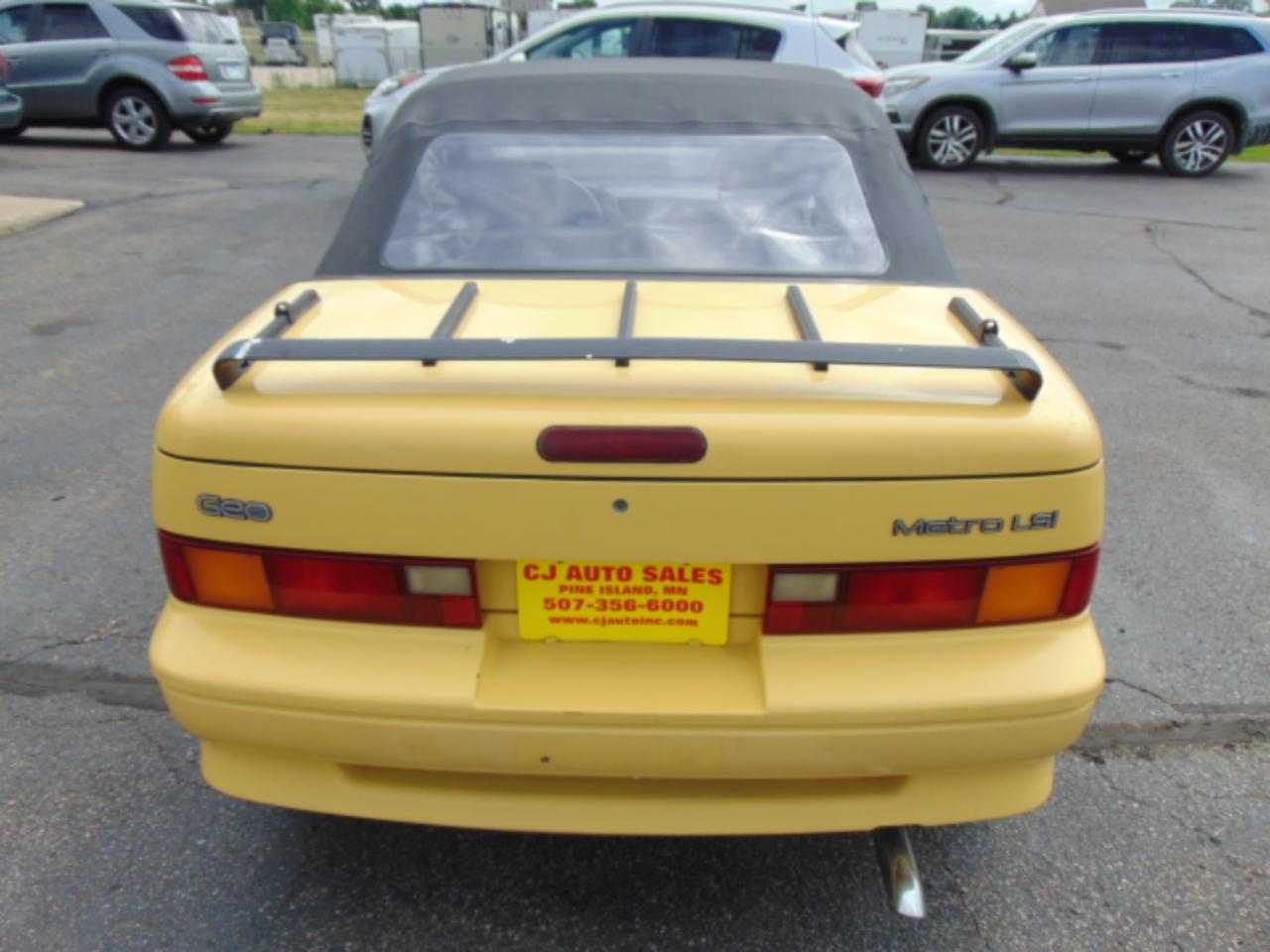 Geo Metro LSi convertible 1991
