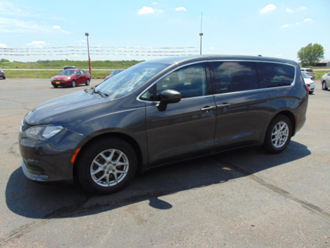 Chrysler Voyager LX 2021