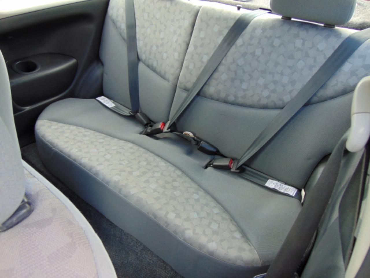 Toyota ECHO 2-Door Sedan 2002