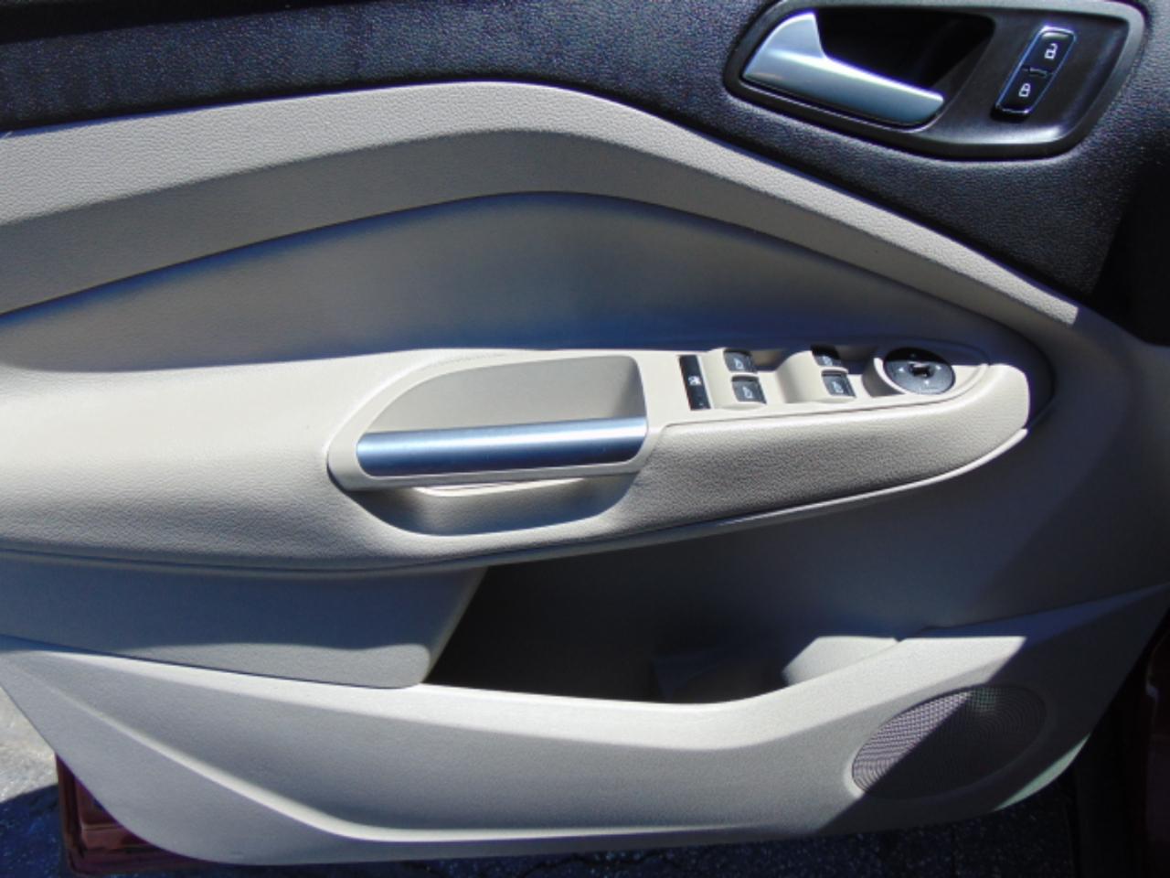 Ford Escape SE 4WD 2016