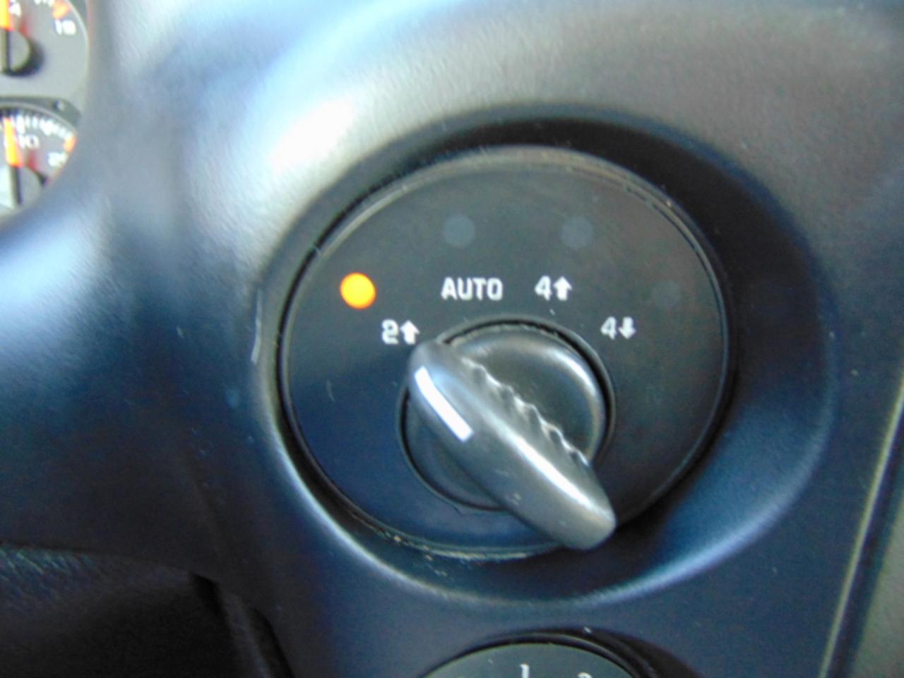 Chevrolet TrailBlazer LS 4WD 2006
