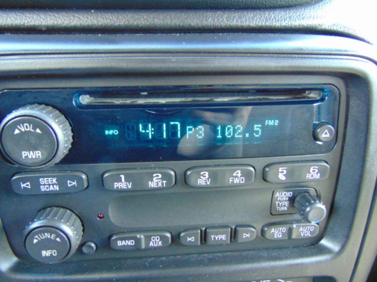 Chevrolet TrailBlazer LS 4WD 2006