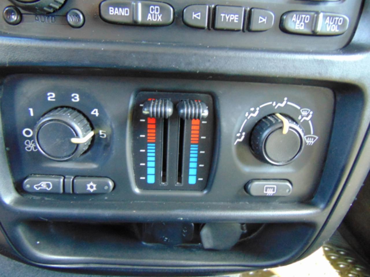 Chevrolet TrailBlazer LS 4WD 2006