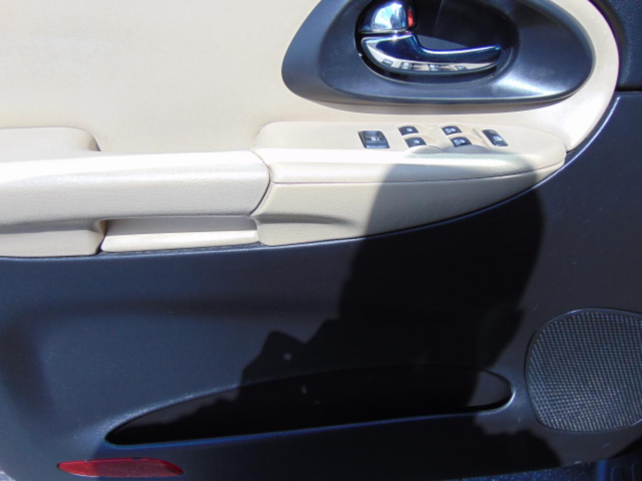 Chevrolet TrailBlazer LS 4WD 2006