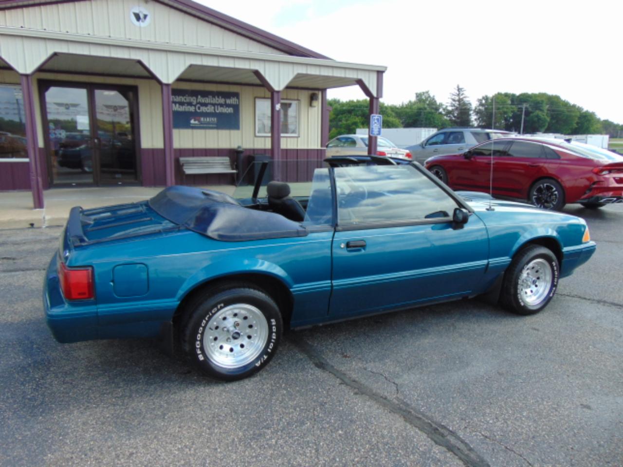 Ford Mustang LX convertible 1993