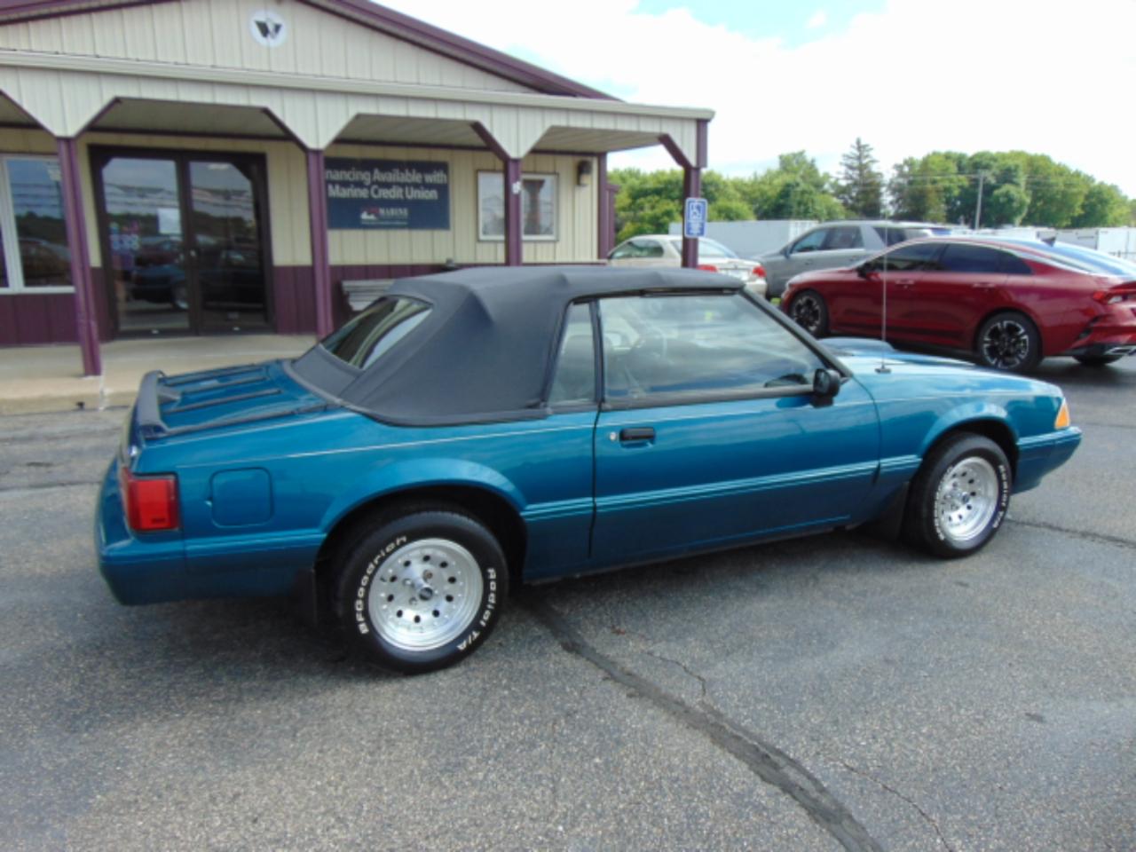 Ford Mustang LX convertible 1993