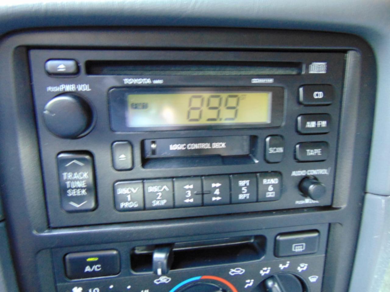 Toyota Camry LE V6 1999
