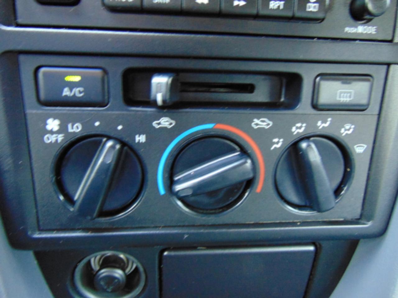 Toyota Camry LE V6 1999