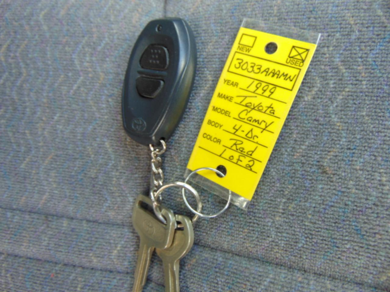 Toyota Camry LE V6 1999