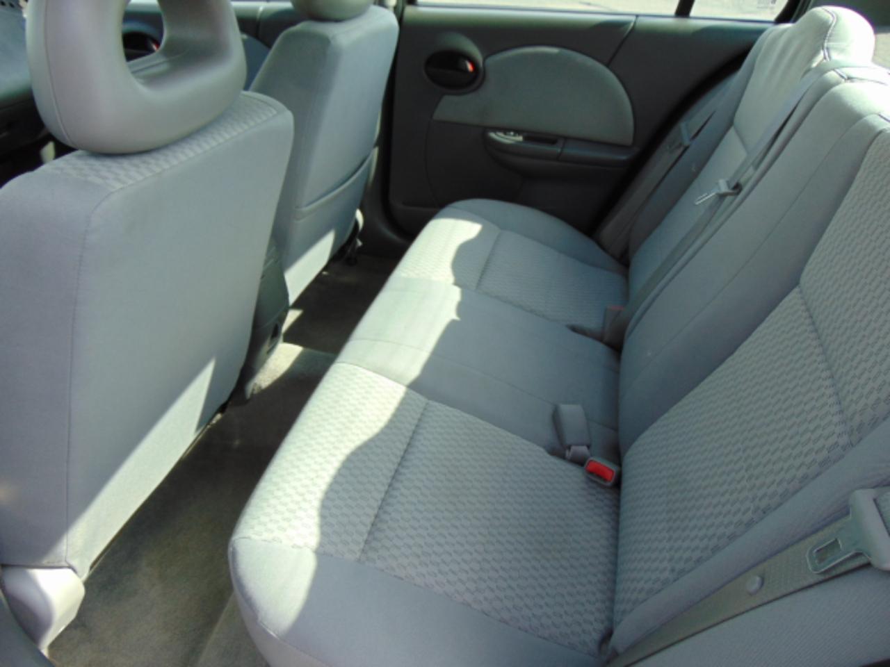 Saturn ION 2 Sedan Automatic 2007