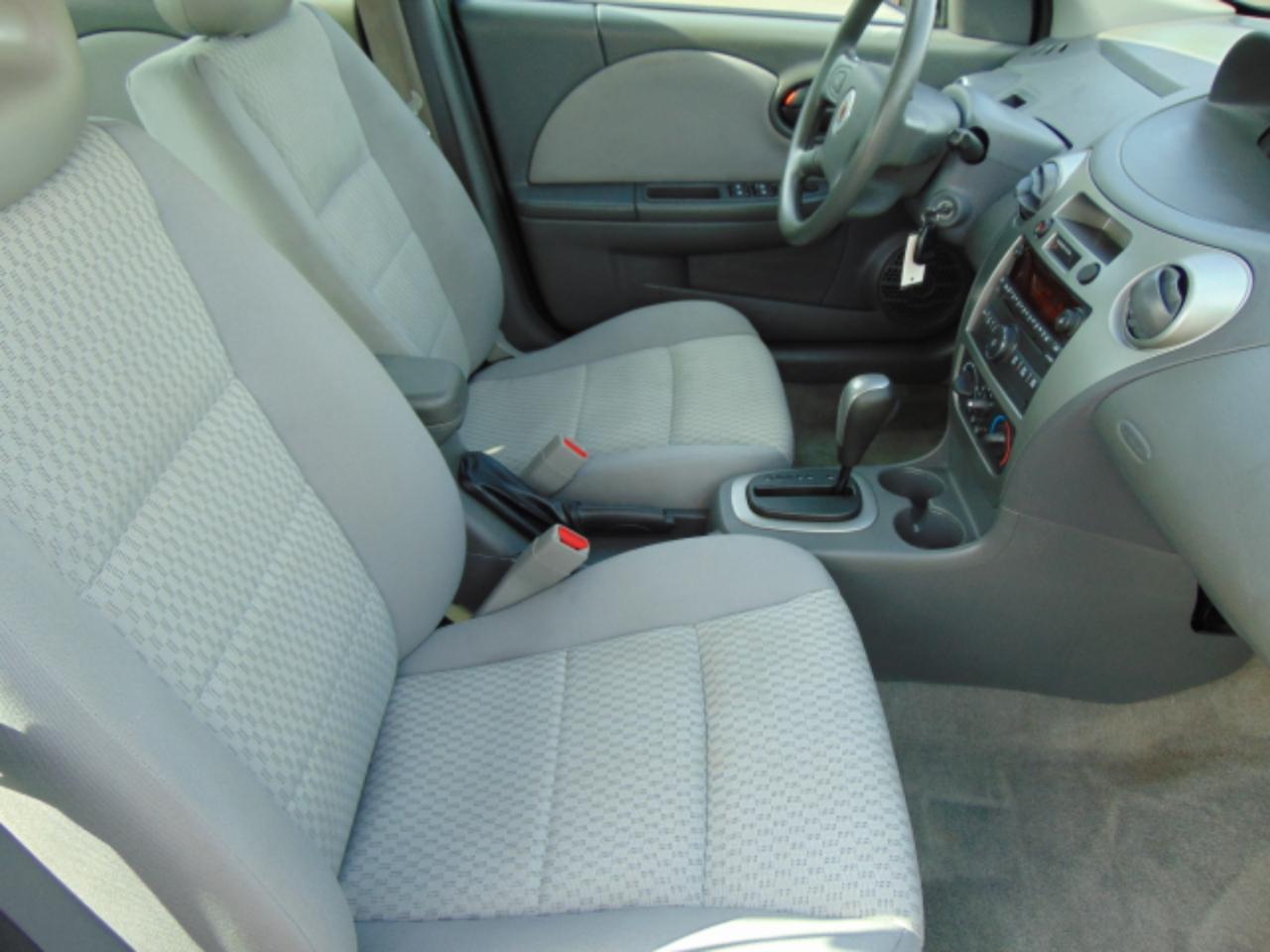 Saturn ION 2 Sedan Automatic 2007