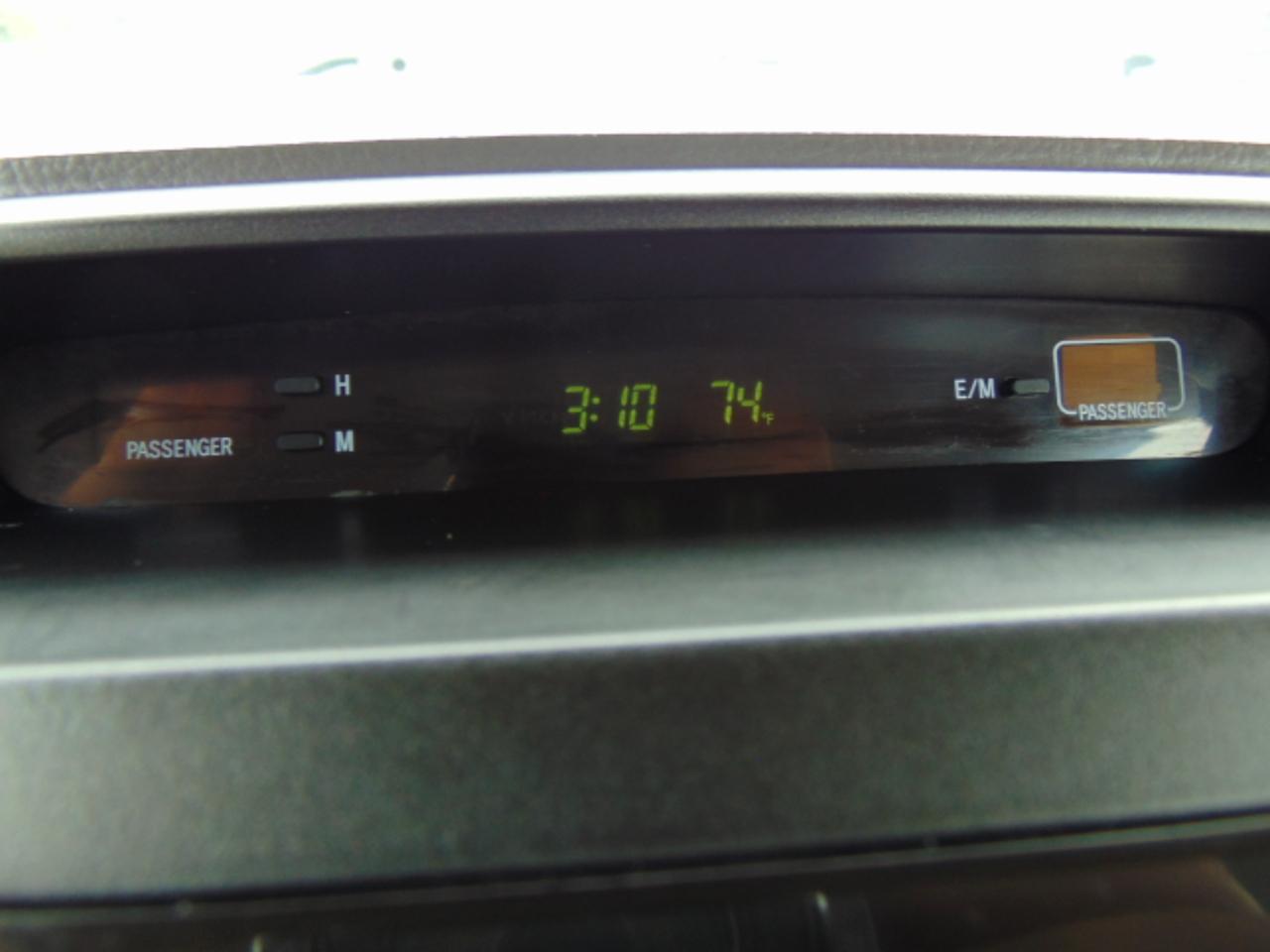 Toyota Camry LE V6 2005