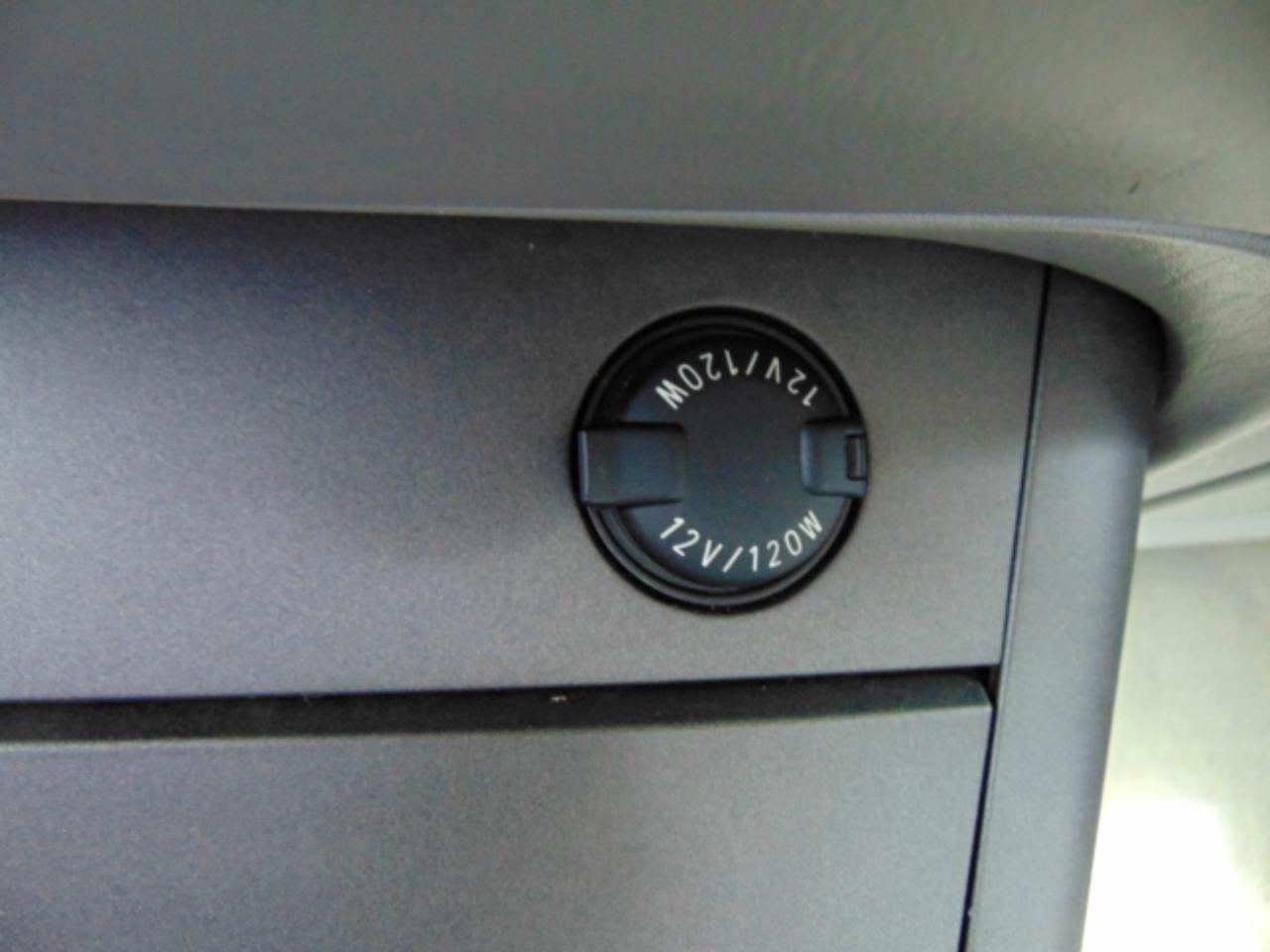 Toyota Camry LE V6 2005