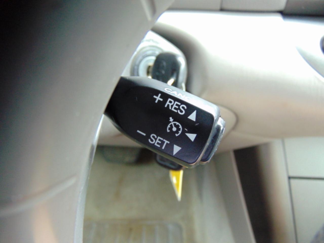 Toyota Camry LE V6 2005