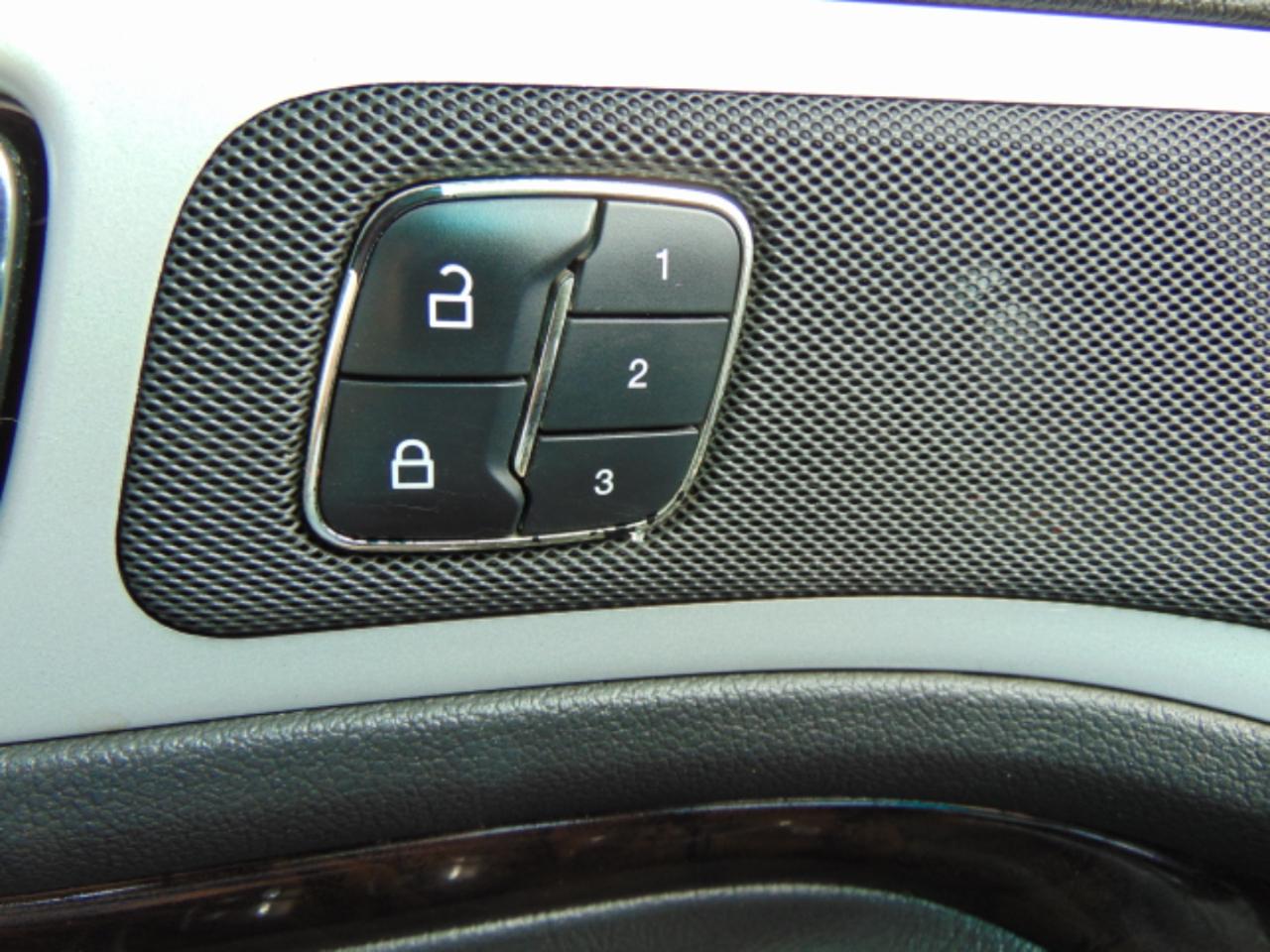 Ford Explorer Limited 4WD 2013