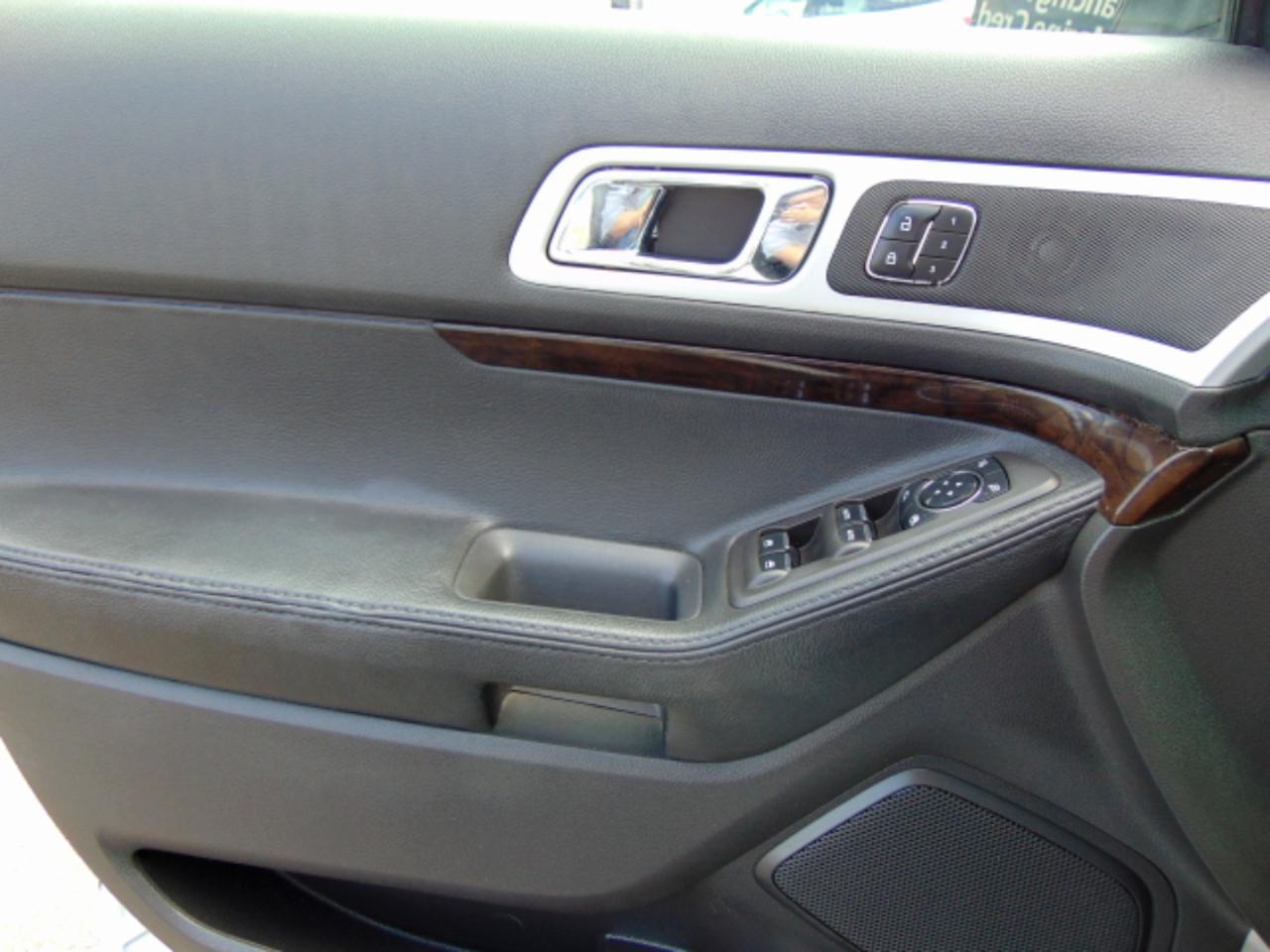 Ford Explorer Limited 4WD 2013