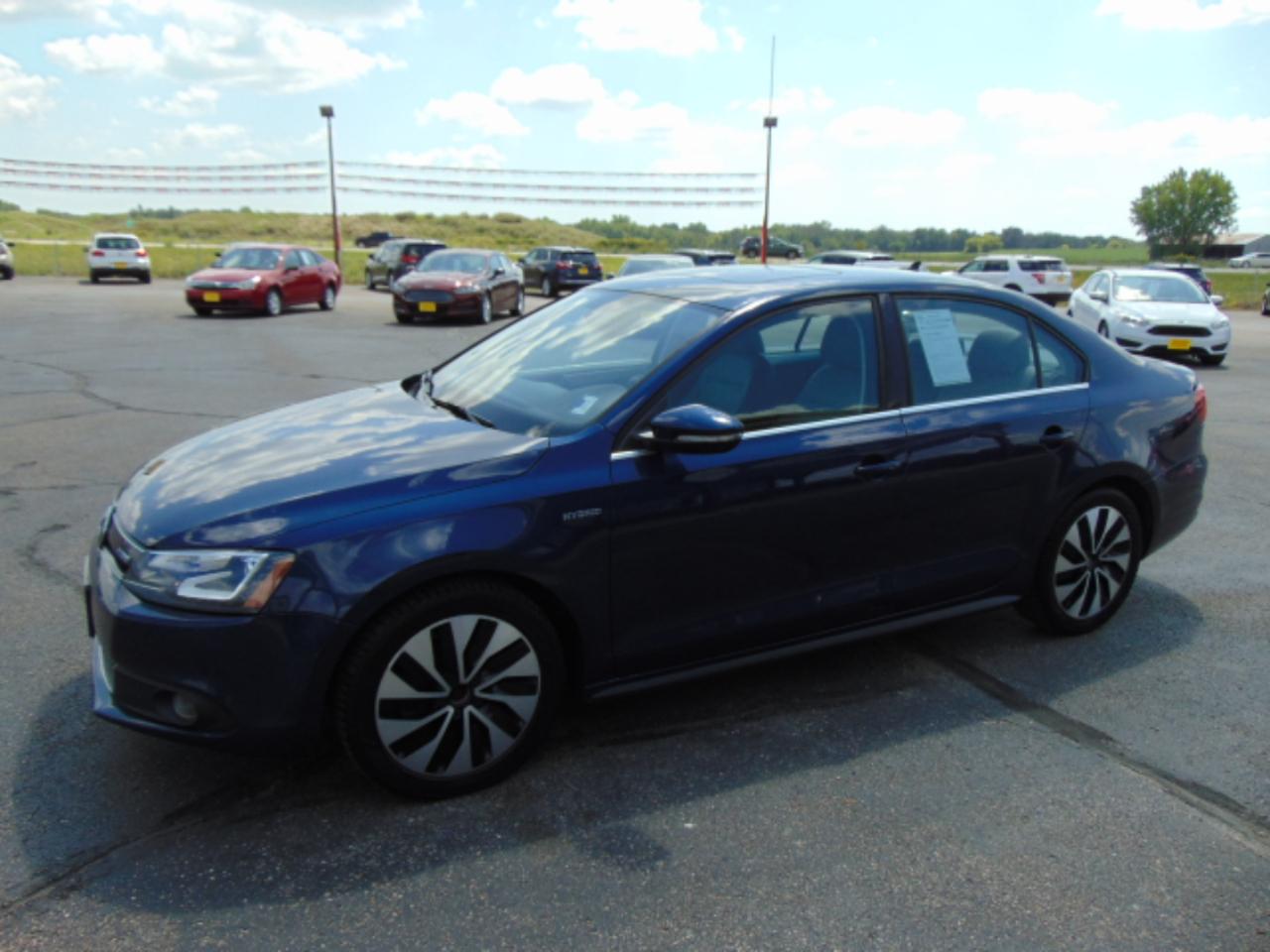 Volkswagen Jetta Hybrid Base 2013