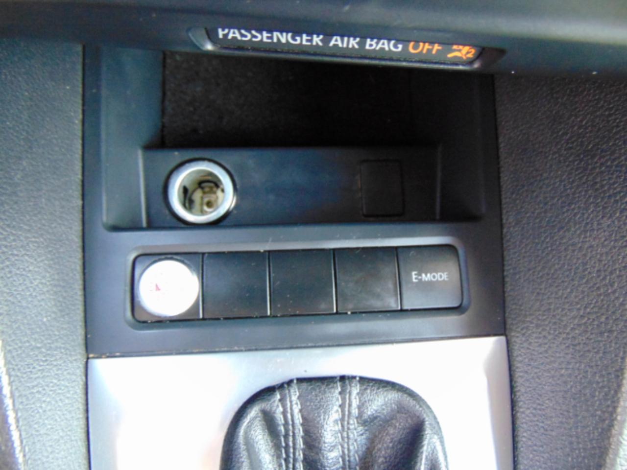 Volkswagen Jetta Hybrid Base 2013