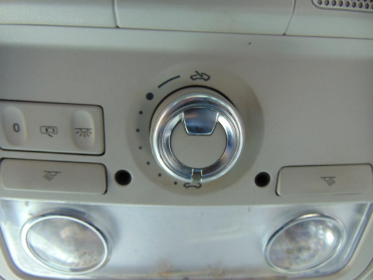 Volkswagen Jetta Hybrid Base 2013