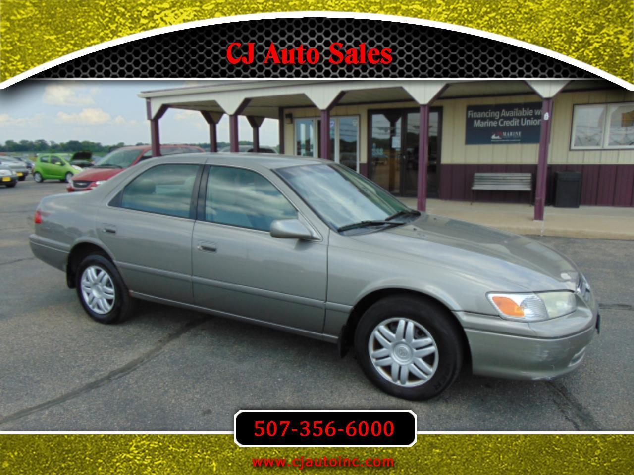 Toyota Camry LE 2001
