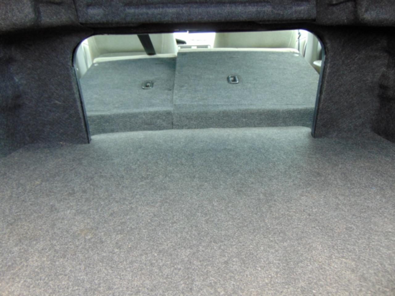 Toyota Camry LE 2001