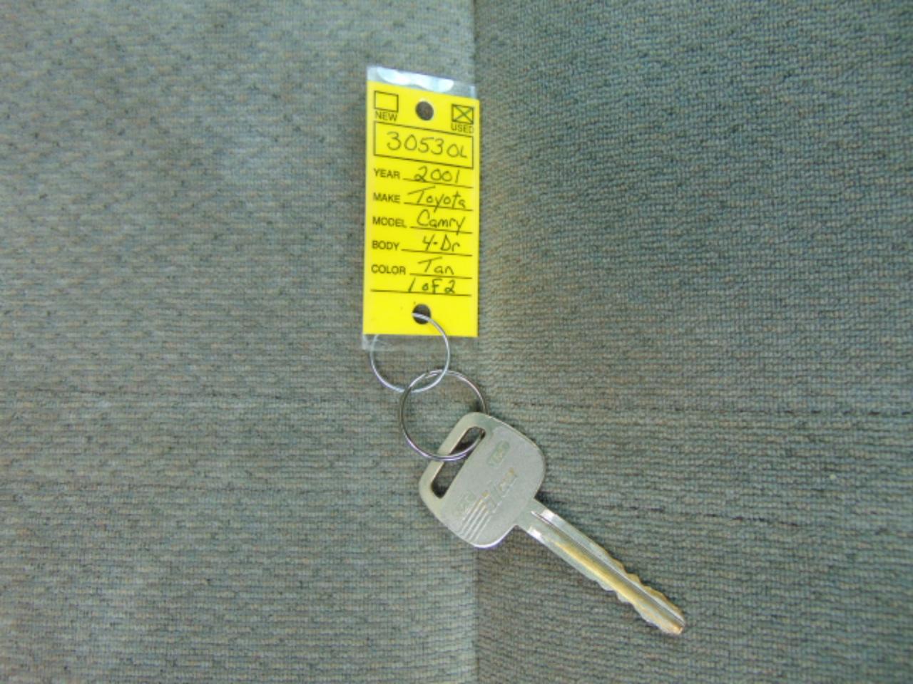Toyota Camry LE 2001