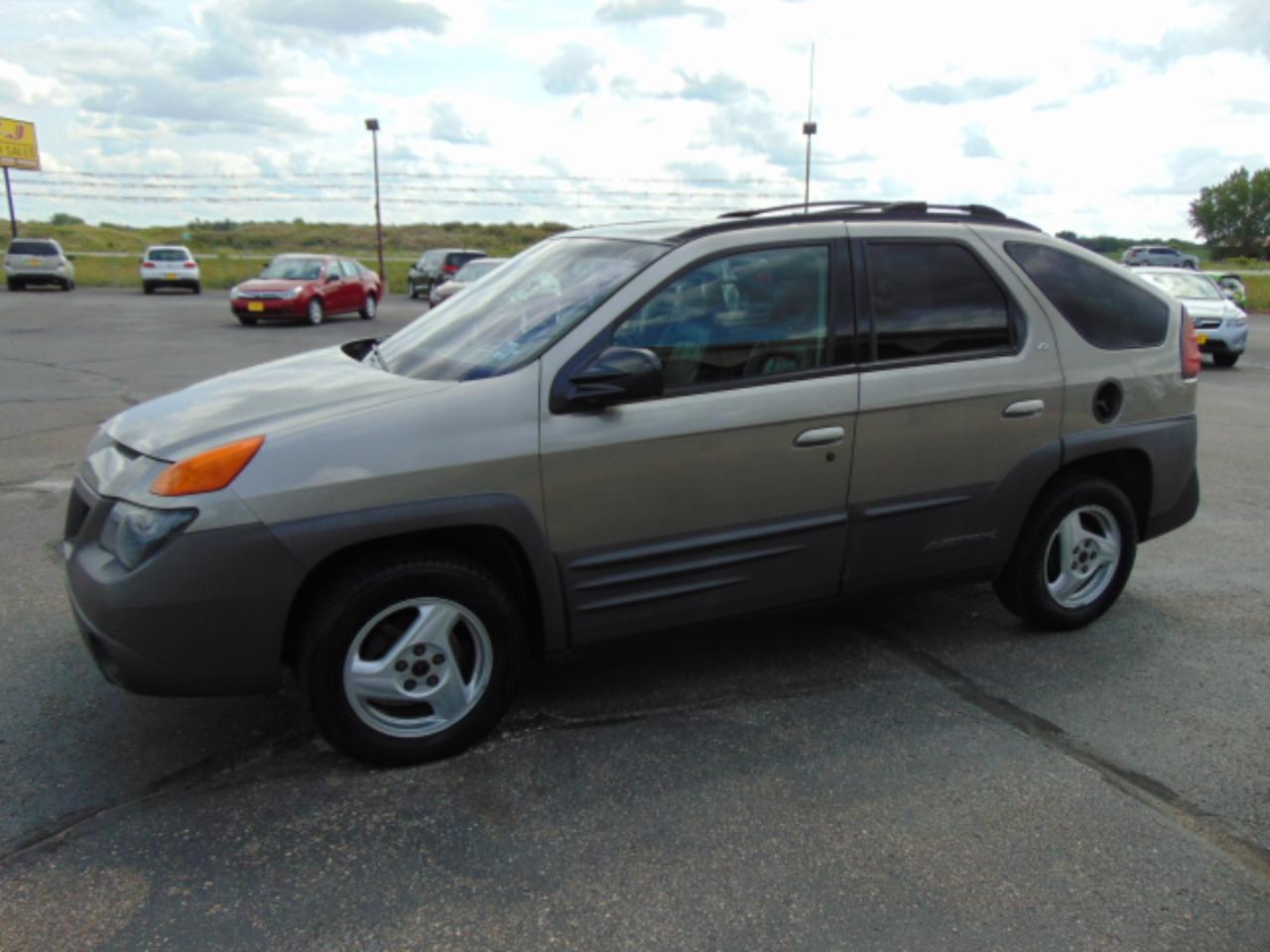 Pontiac Aztek Base 2001