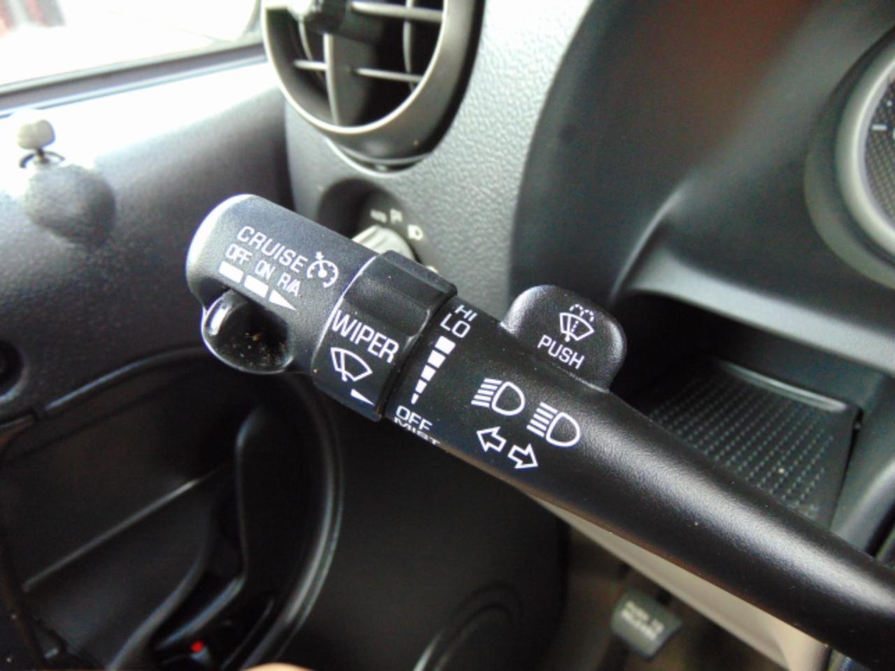 Pontiac Aztek Base 2001
