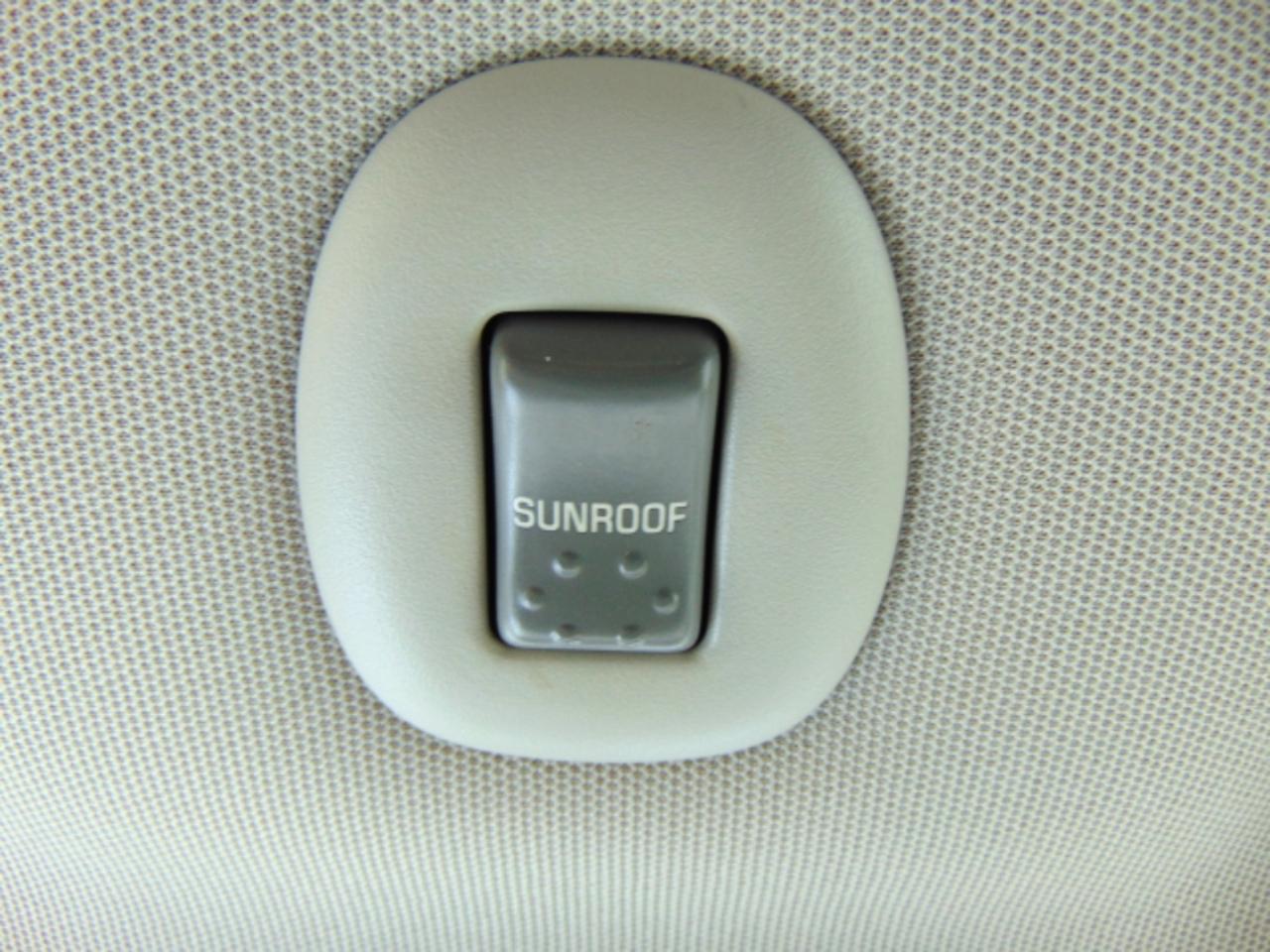 Pontiac Aztek Base 2001