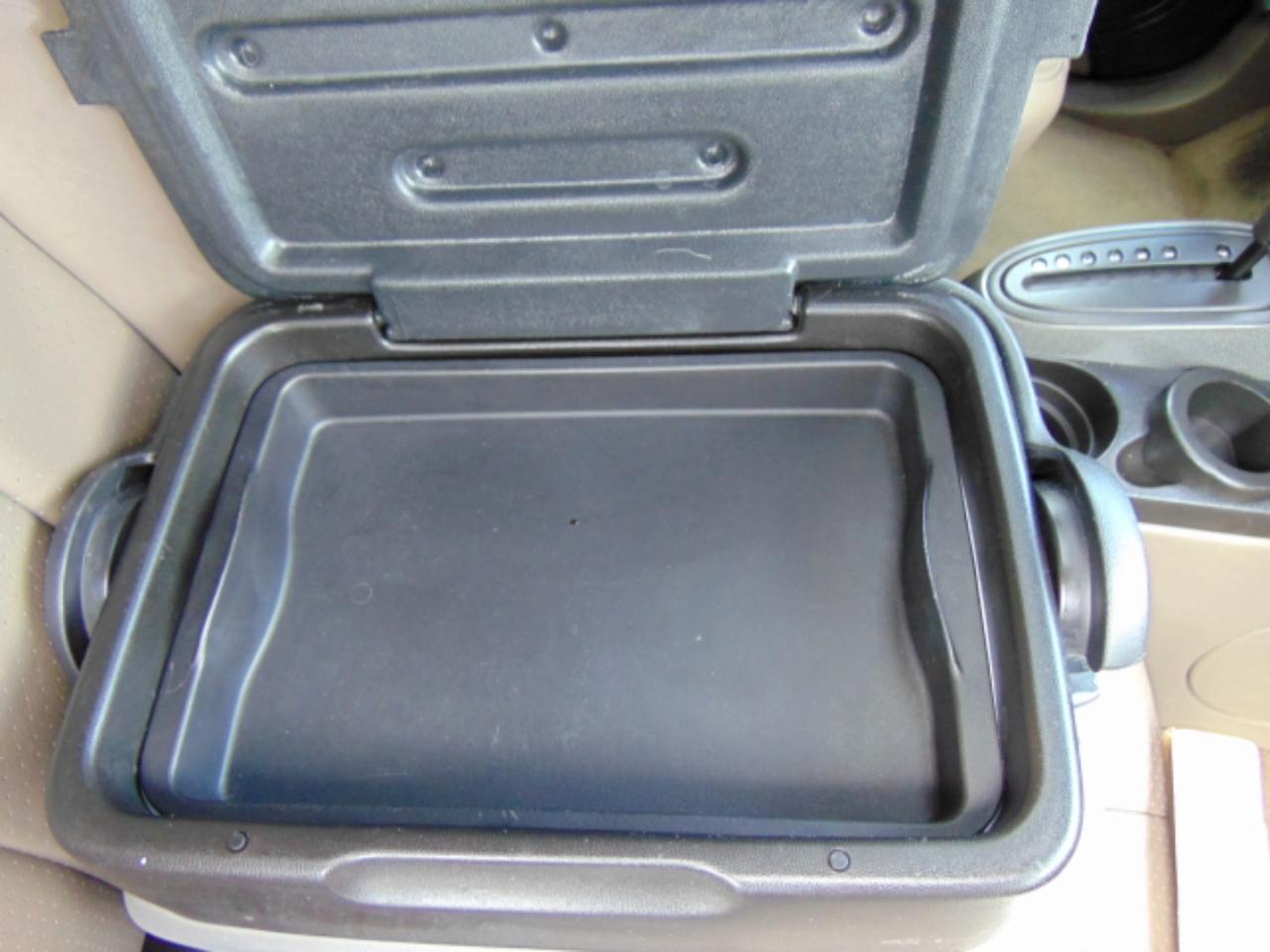 Pontiac Aztek Base 2001