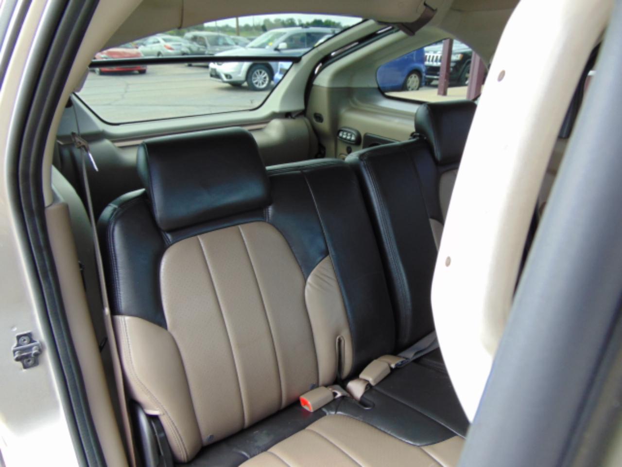 Pontiac Aztek Base 2001