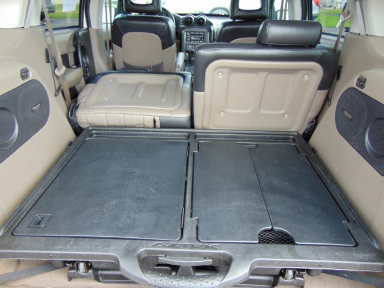 Pontiac Aztek Base 2001