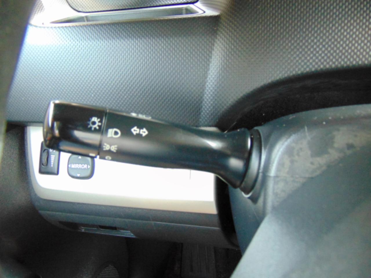 Scion xB 5-Door Wagon 4-Spd AT 2010