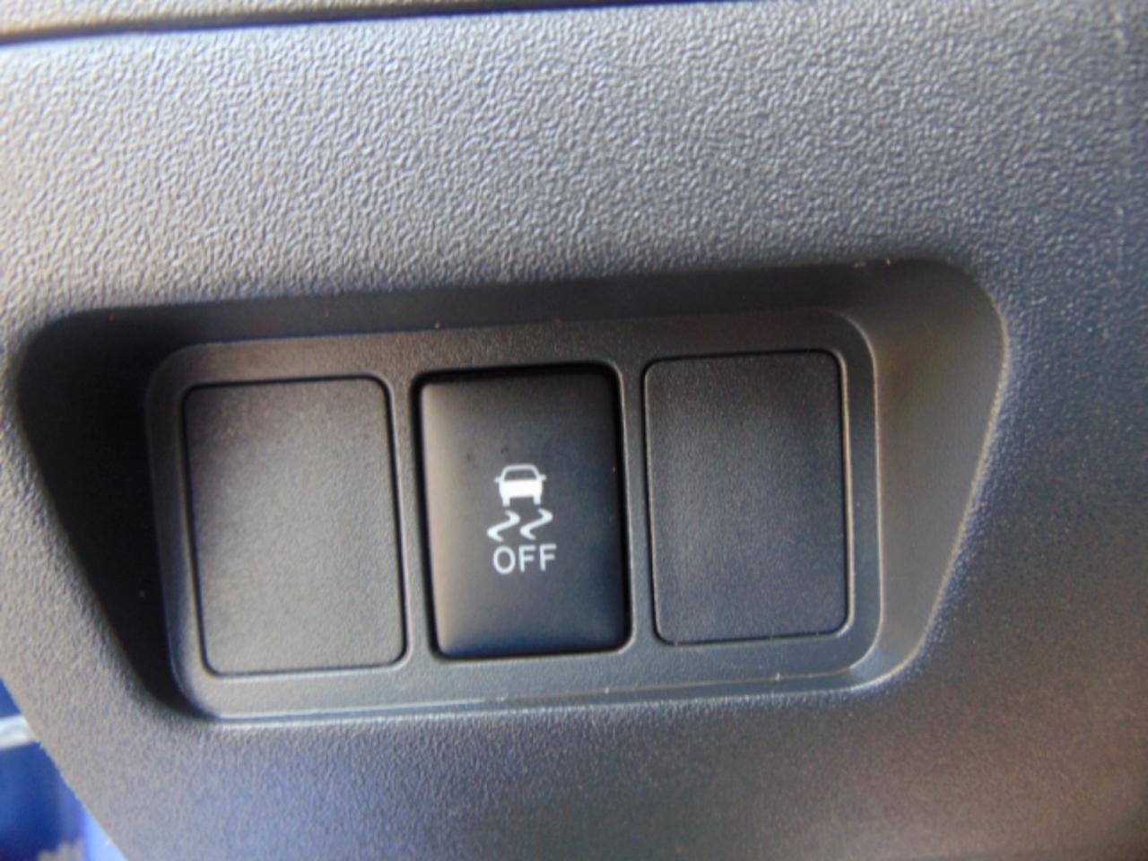 Scion xB 5-Door Wagon 4-Spd AT 2010