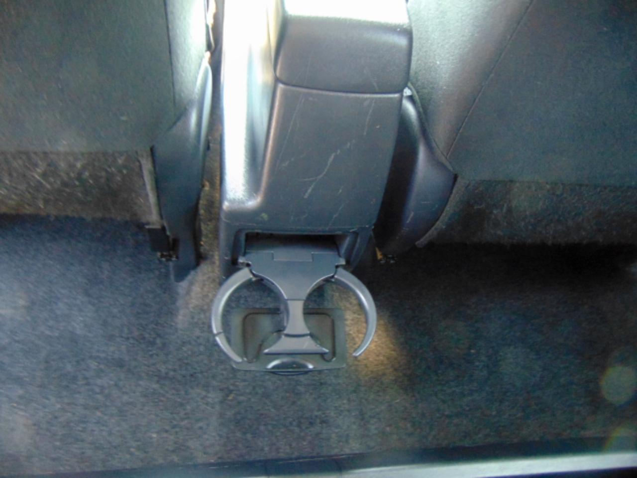 Scion xB 5-Door Wagon 4-Spd AT 2010